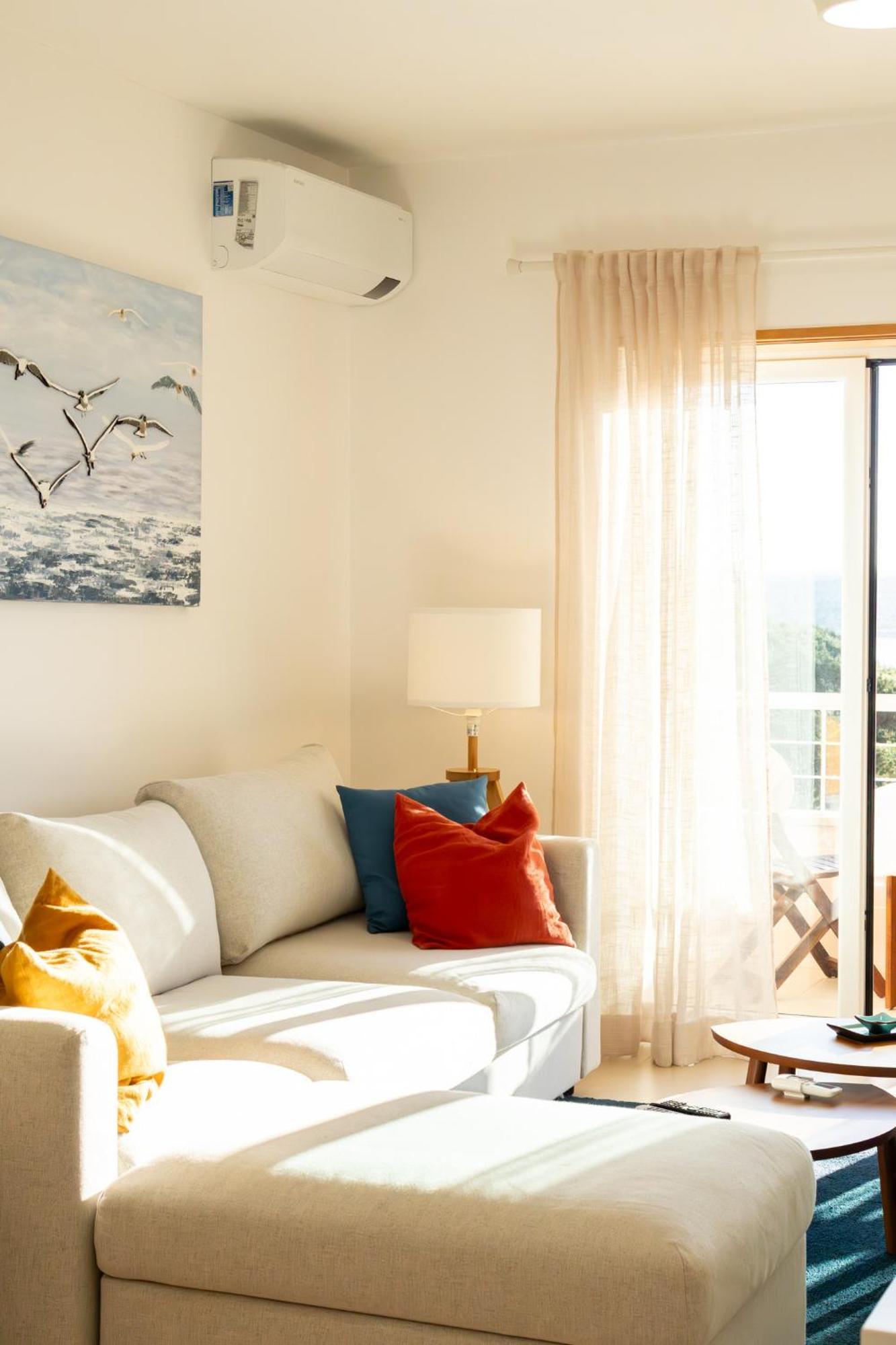 Casa Da Praia - By Smarthomes サン・マルティーニョ・ド・ポルト エクステリア 写真