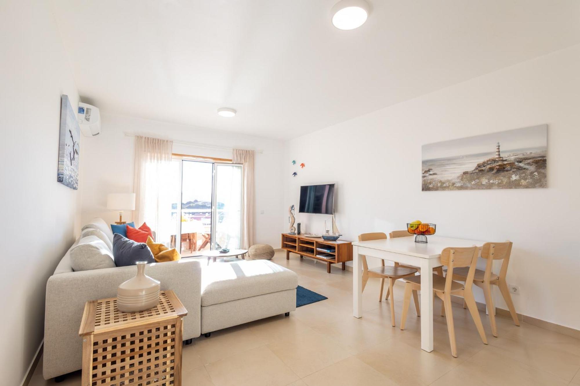 Casa Da Praia - By Smarthomes サン・マルティーニョ・ド・ポルト エクステリア 写真